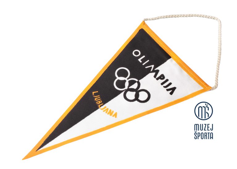 Nogometna zastavica Olimpija