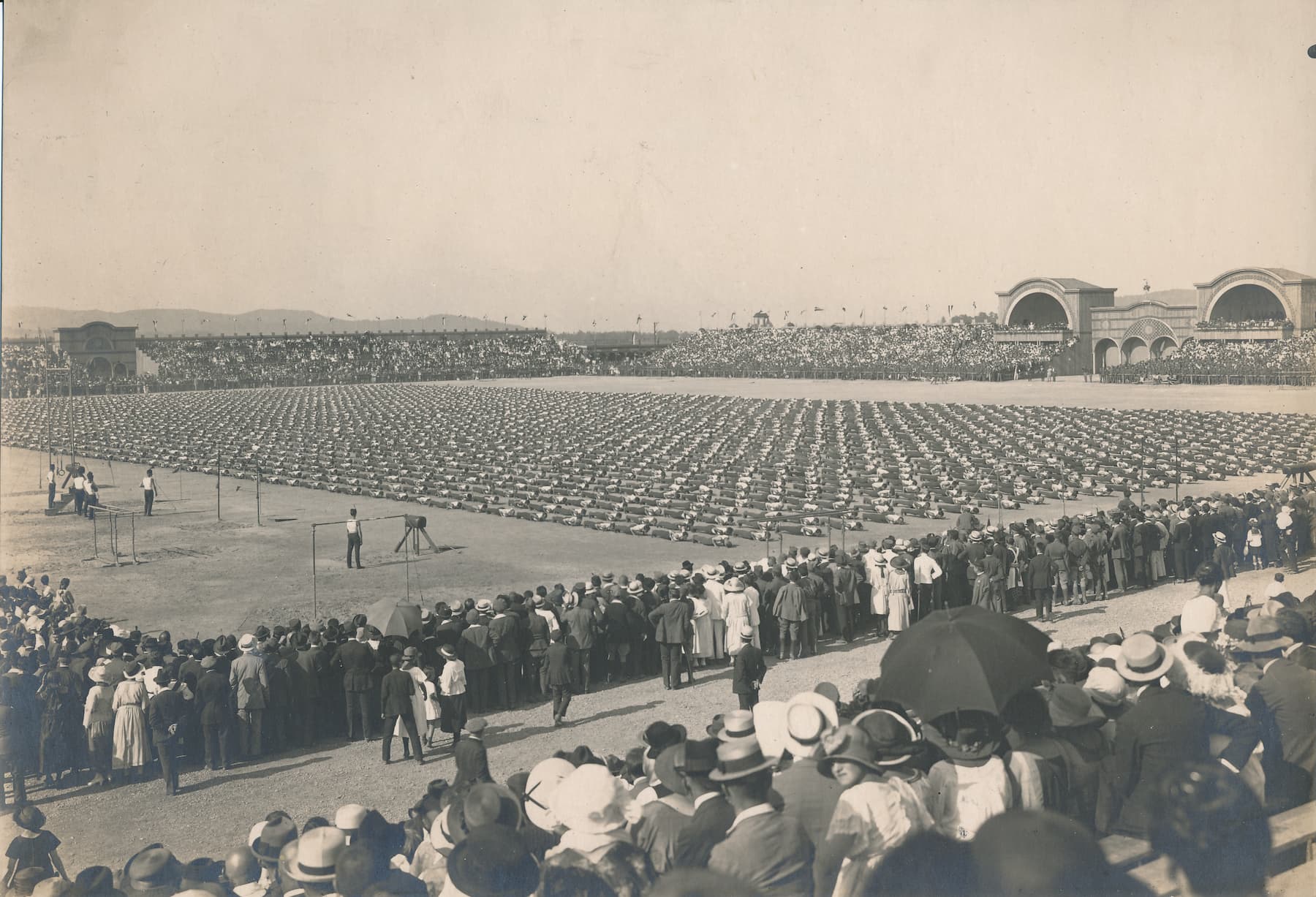Zlet na stadionu. Hrani Muzej športa